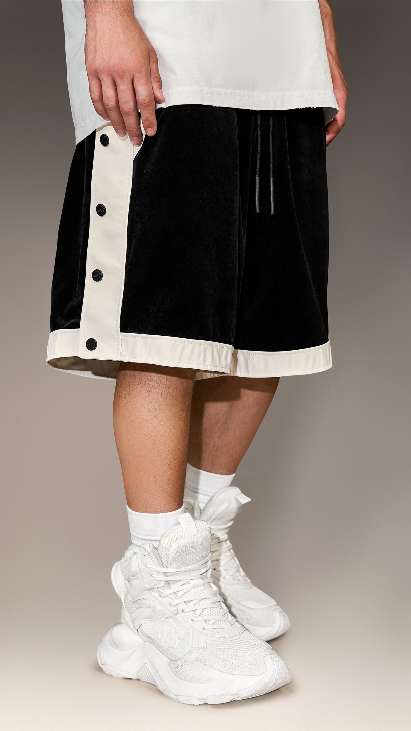 RAW EDGE Bermuda Shorts - B17442