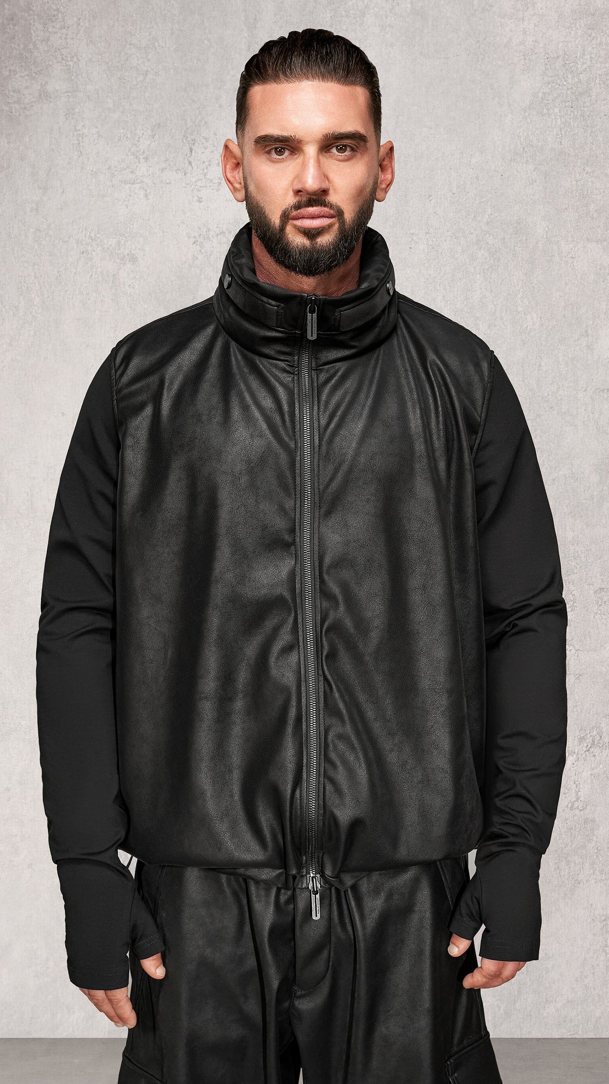 Noir Ascend Hoodie - H17815