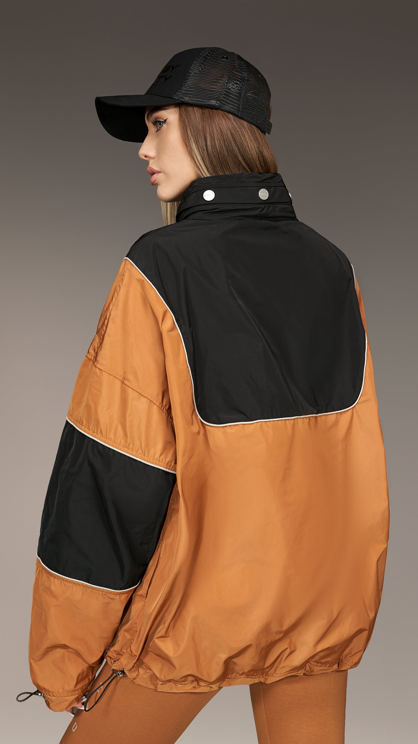 Concrete Pulse Layer Hoodie - H27059