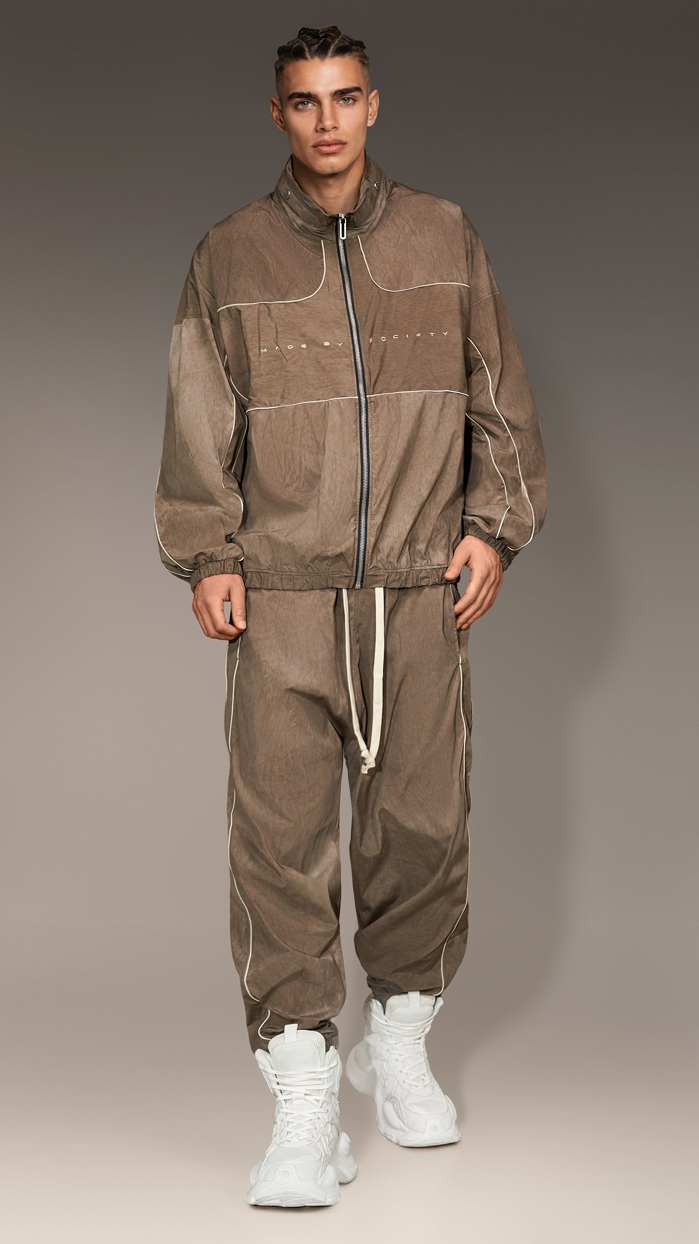 Nova Urban Layer Hoodie - H17137