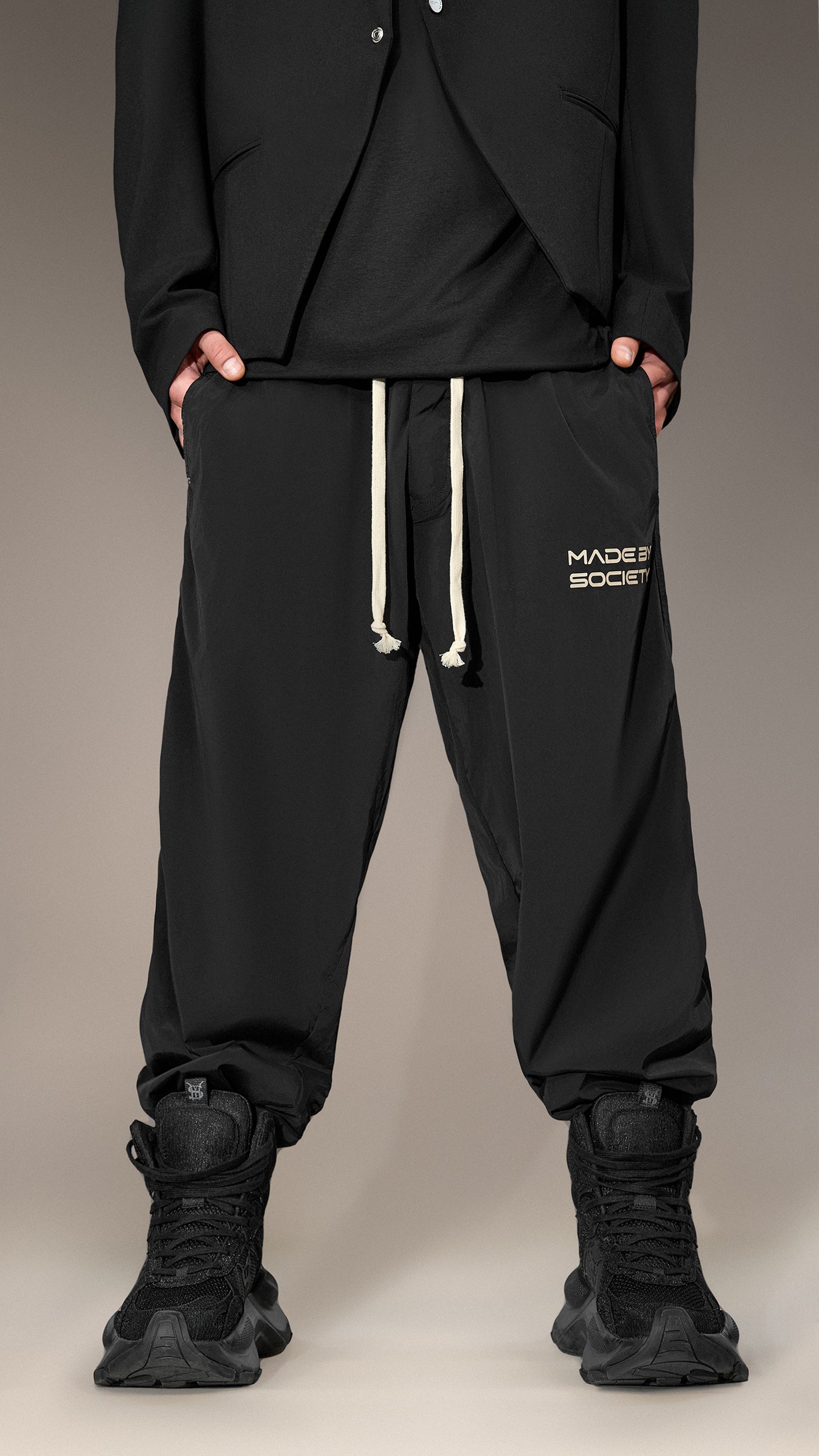 Jogger Pants "Made by Society" - P15829