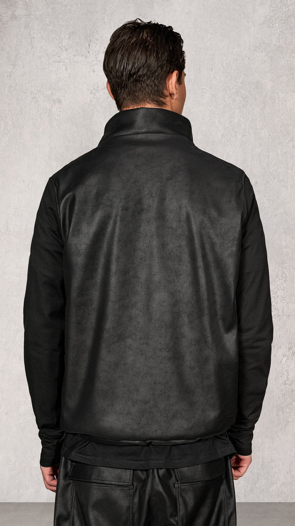 Suture Hoodie - H17910