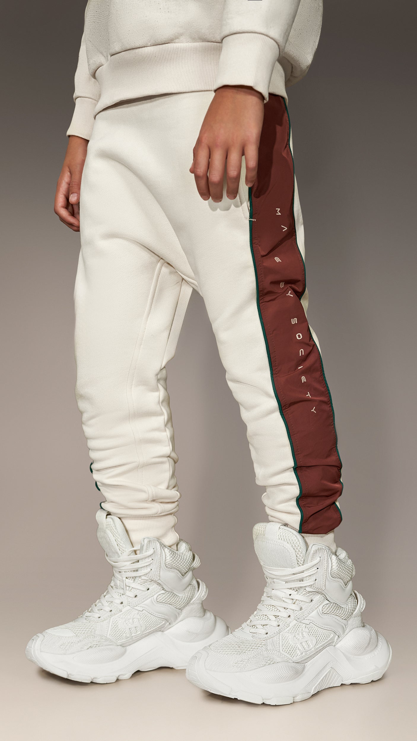 Jogger Trousers - P36721