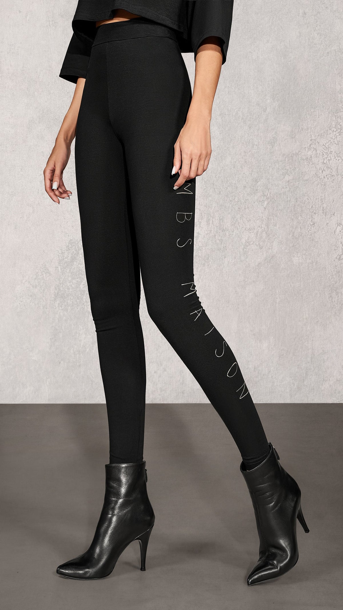 Absolute Black Trousers - P27512
