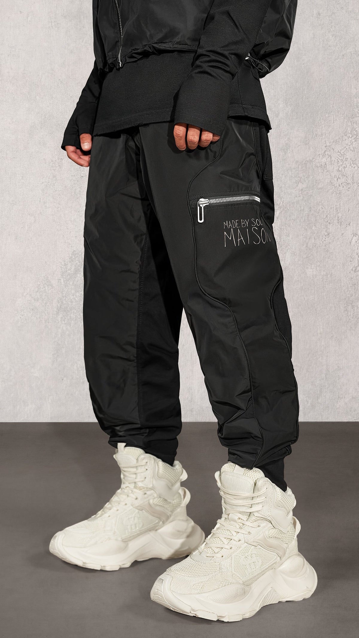 Minimal Black Trousers - P17646