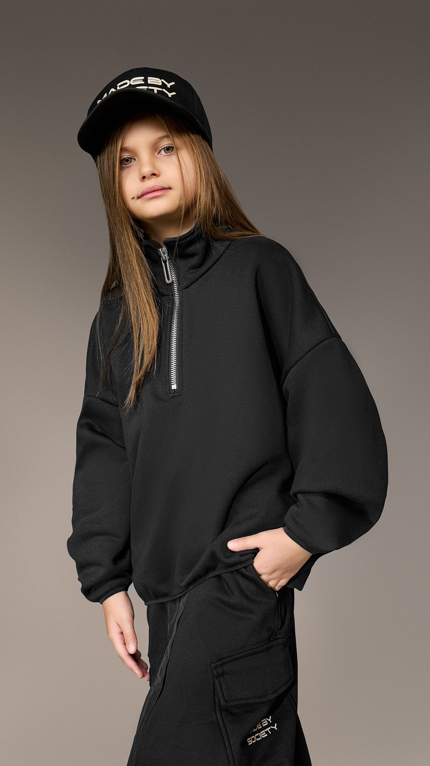 Oversized Hoodie "Made by Society" - H35768