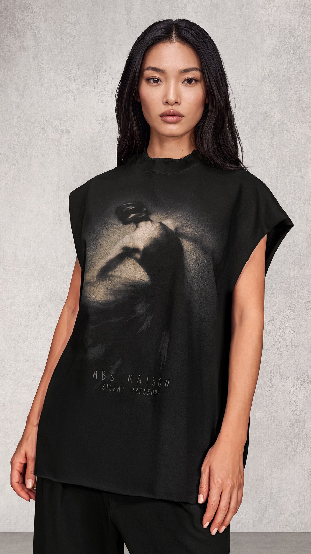 La Silhouette T-Shirt - T27901