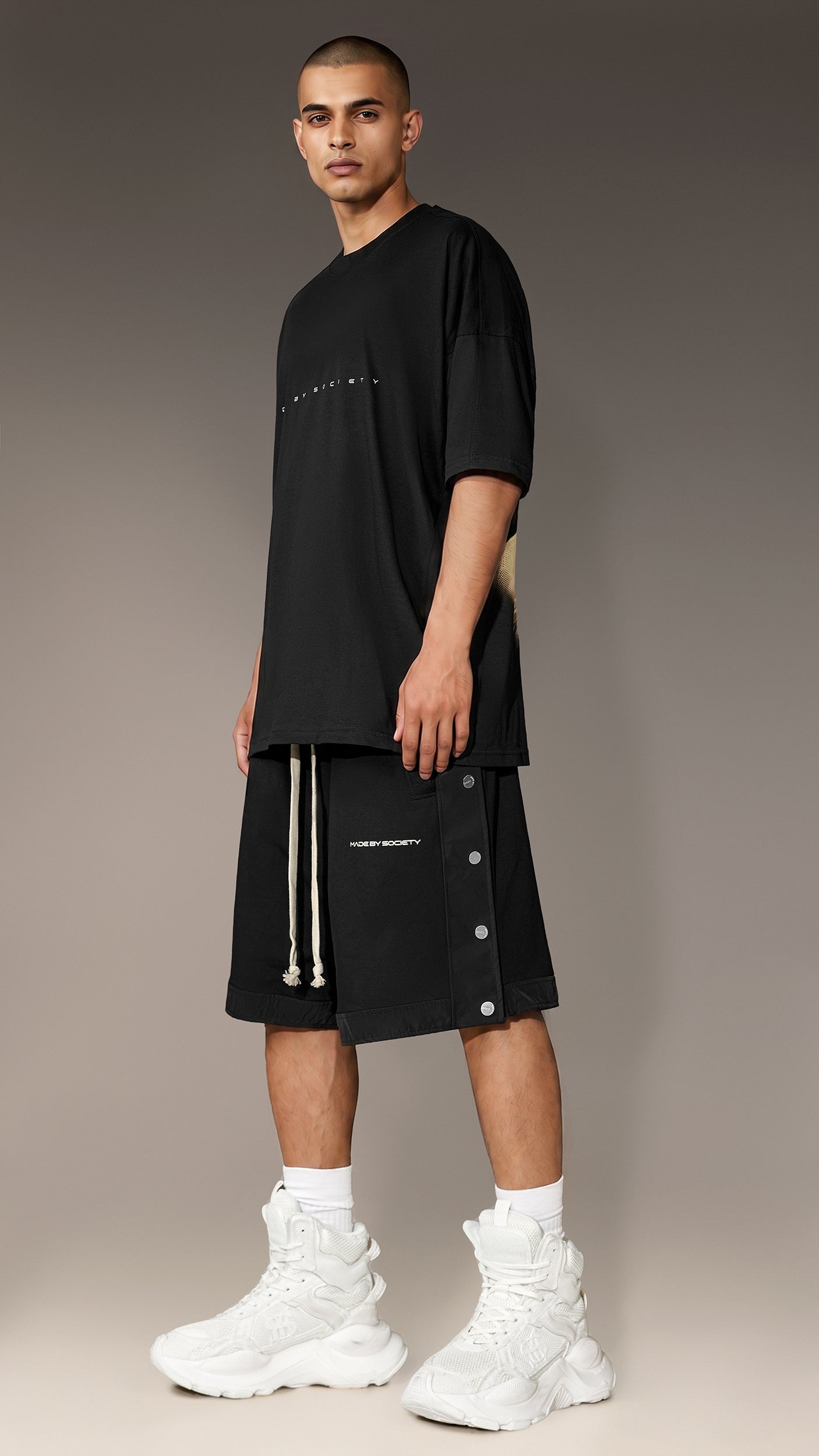 VORTEX DRAG Bermuda Shorts - B17285