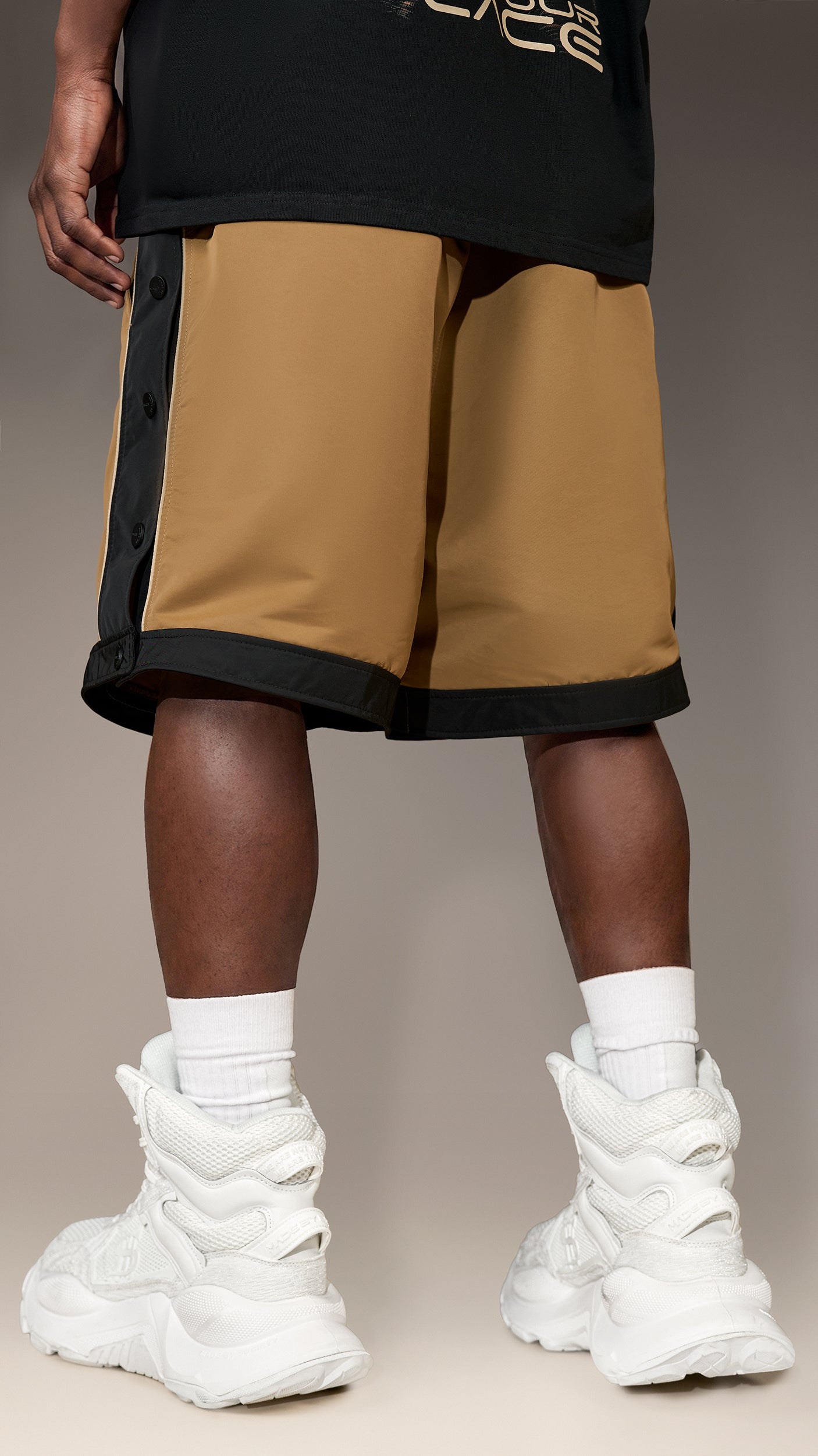 GHOST-CODE Bermuda Shorts - B17347