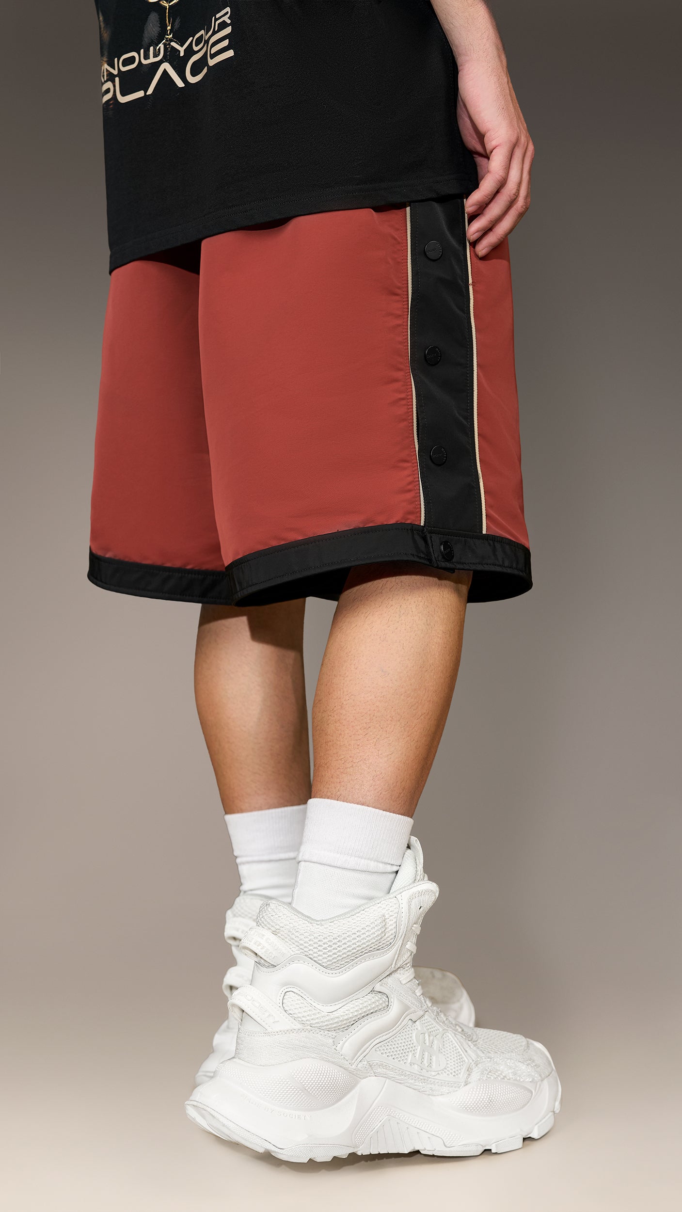 DATA-DUST Bermuda Shorts - B17345