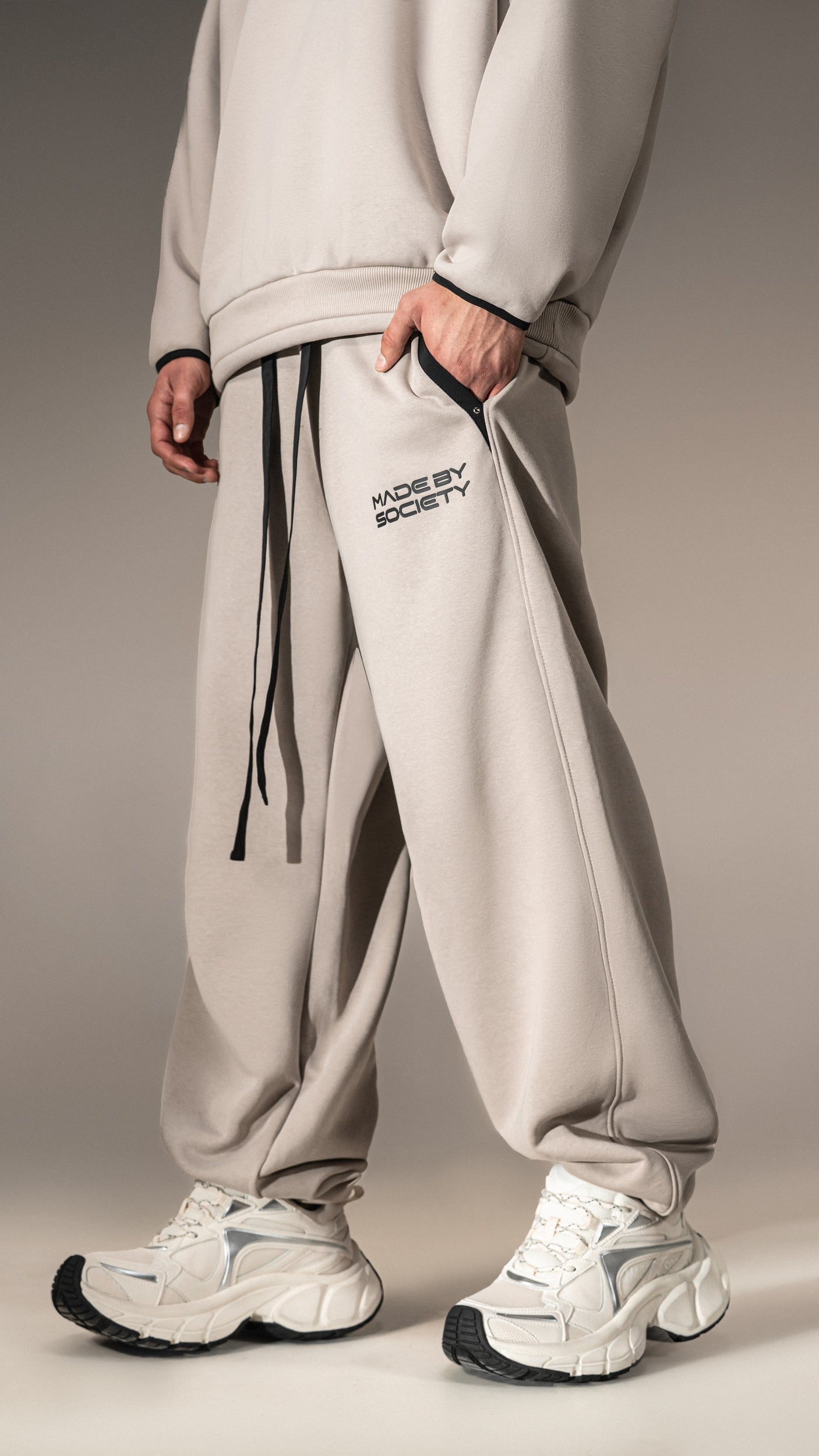 Pants "Made by Society" – Relaxed Design – P15752