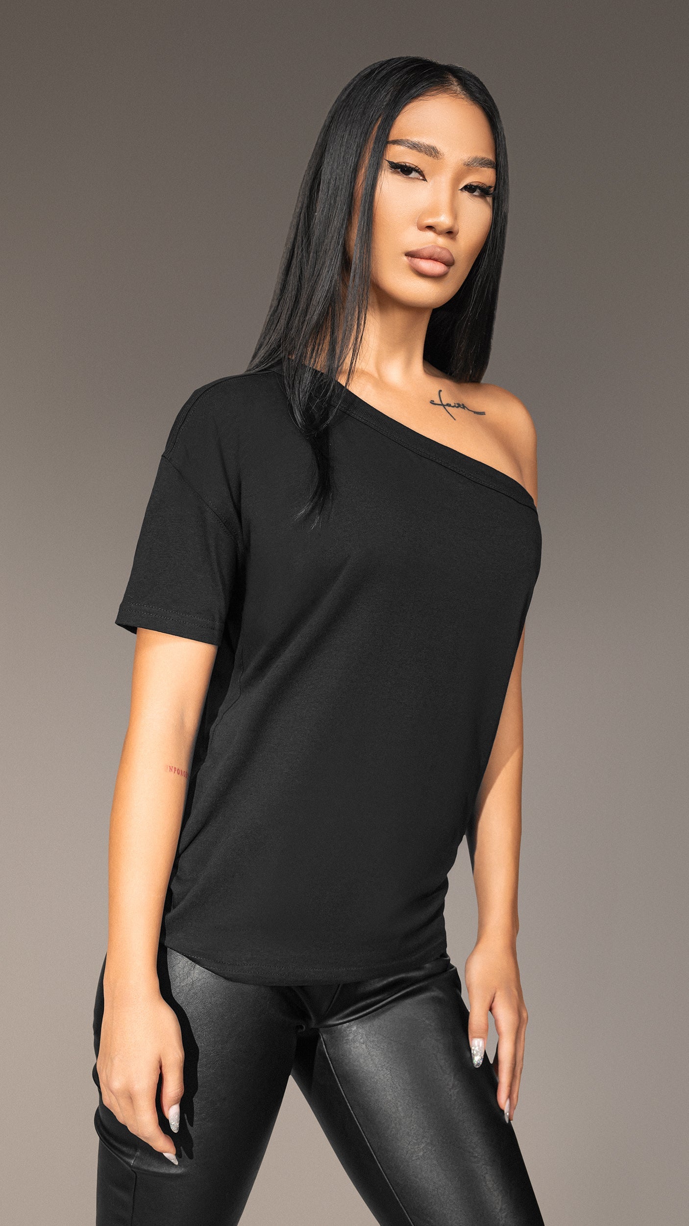Asymmetric T-Shirt - T25486